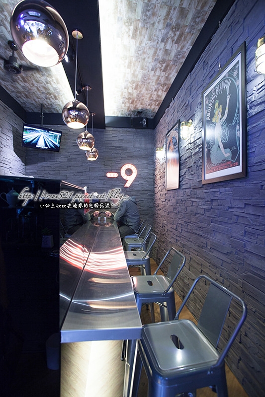 【嘉義】lounge bar吃霜淇淋,有酒味的冰.M9度霜淇淋(加映林聰明砂鍋魚頭)