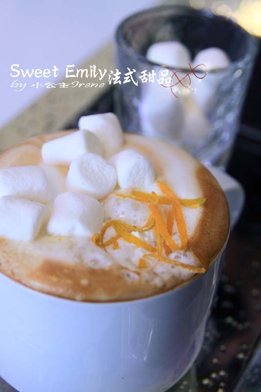 【台中Sweet Emily法式甜品】精美的甜點.繽紛杯子蛋糕