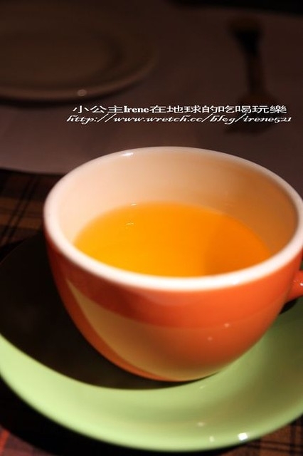 【台北大安區】品嚐新菜色+採訪‧洋旗牛排餐廳