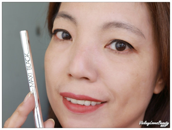 (彩妝)泰國彩妝~Mistine Maxi Black 魅力四射全效眼線液筆