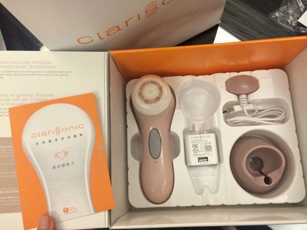 開箱.Clarisonic ~♥ 優雅的裸色玫瑰 科萊麗音波淨膚儀入手
