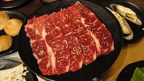 (美食~高雄 三多商圈站)逐鹿燒肉 ~ 450元超值吃到飽