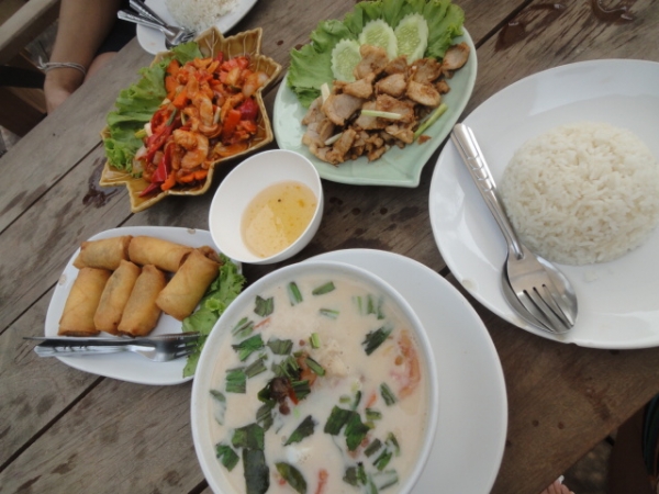 (美食 泰國 沙美島) Vimarn Samed Restaurant