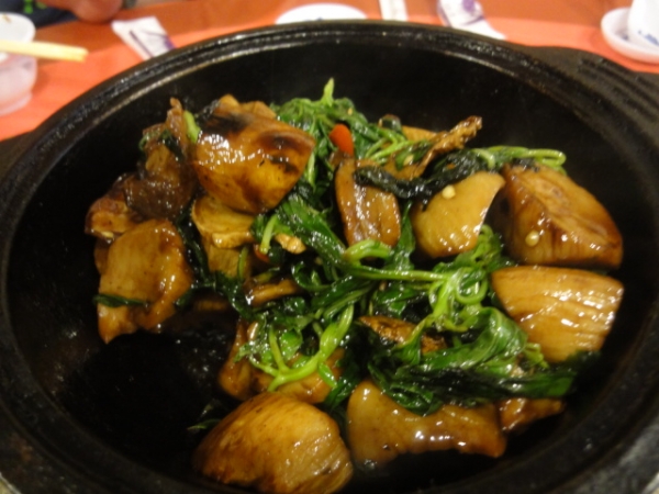 (美食 苗栗市) 老山東飯店 ~ 美味山東餃子令人難忘