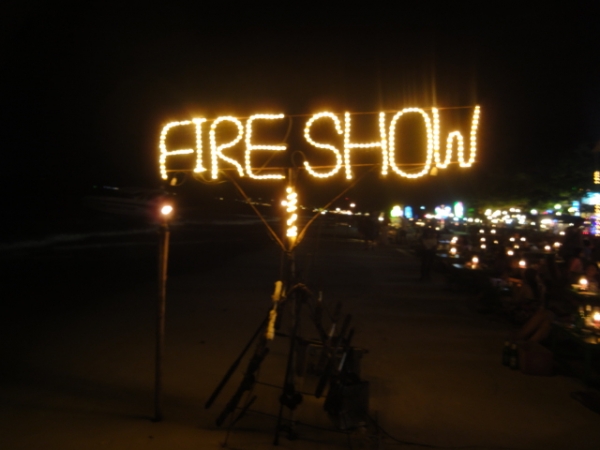 (旅遊 泰國 沙美島) FIRESHOW~ 沙美島"必看"火把秀