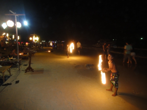 (旅遊 泰國 沙美島) FIRESHOW~ 沙美島"必看"火把秀