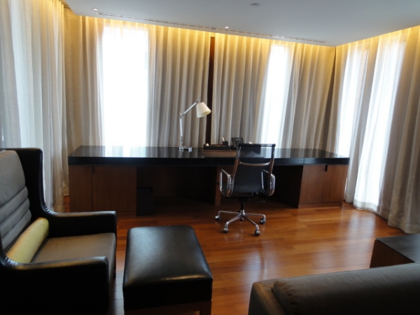 (住宿 ~ 泰國曼谷) Hansar Hotel Bangkok ~ 總統套房篇 (必住度:5顆星)