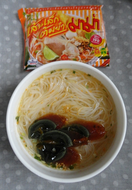 (美食~速食~泡麵)泰式家鄉味泡麵~喝到湯頭感動的快掉淚