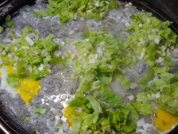(美食 嘉義 東石) 東石阿春小吃 ~ 明星最愛蚵仔煎