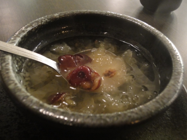 (美食 ~ 台北 小巨蛋商圈) 花見日本料理 ~ 5折便宜 味道卻平平的壽喜燒定食