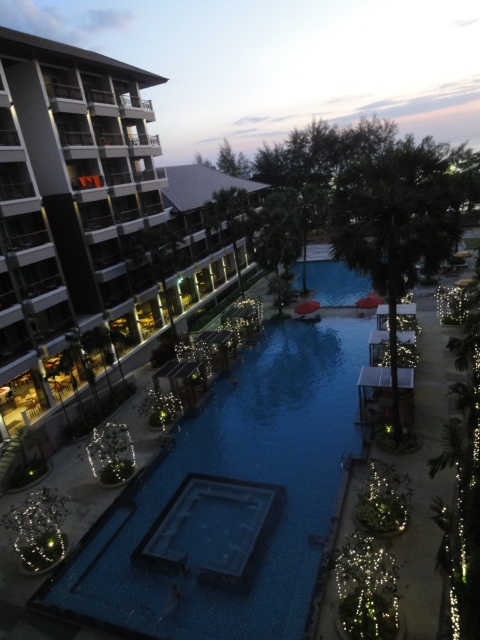 (住宿 泰國 芭堤雅) Welcome World Beach Resort & Spa (泳池海灘篇)
