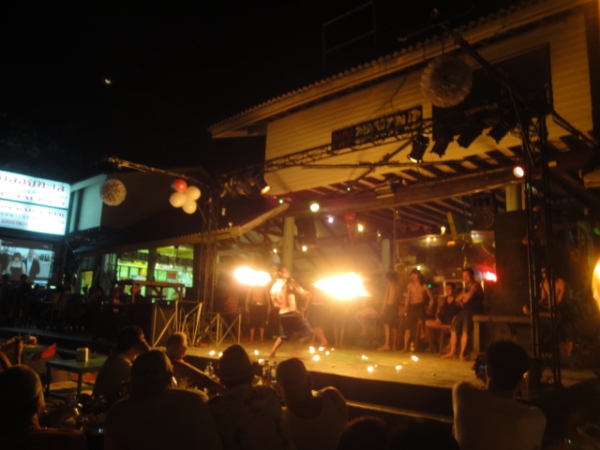 (旅遊 泰國 沙美島) FIRESHOW~ 沙美島"必看"火把秀