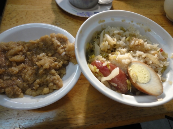 (美食 屏東市) 屏東觀光夜市 ~ 必吃獨門豬頭飯 + 情人果冰創始店