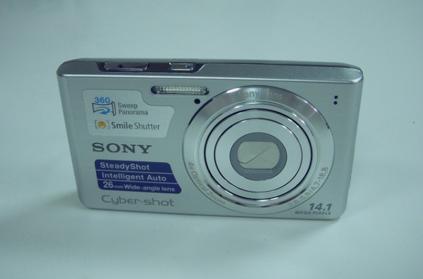 (3C開箱文)SONY DSC-W610 相機~26mm 廣角高畫質外加輕巧像玩具