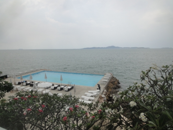 (美食 泰國 芭堤雅) A Cliff Restaurant ~ Jomtien最佳日落海景餐廳!