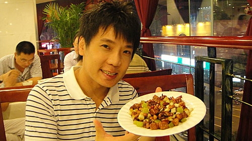 (美食 ~ 中國 成都) 德興源北京烤鴨 ~ 王子吃過最好吃的宮保雞丁!!! 大推!!!