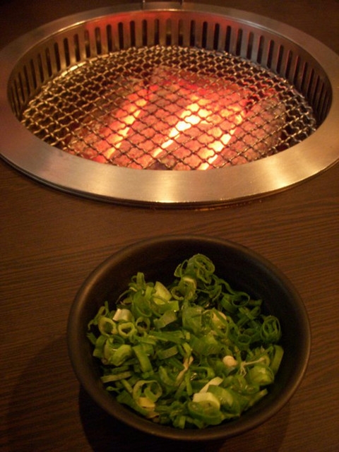 (美食~高雄)炭火燒肉本舖~燒肉吃到飽也有ㄅㄜ兒棒好肉質