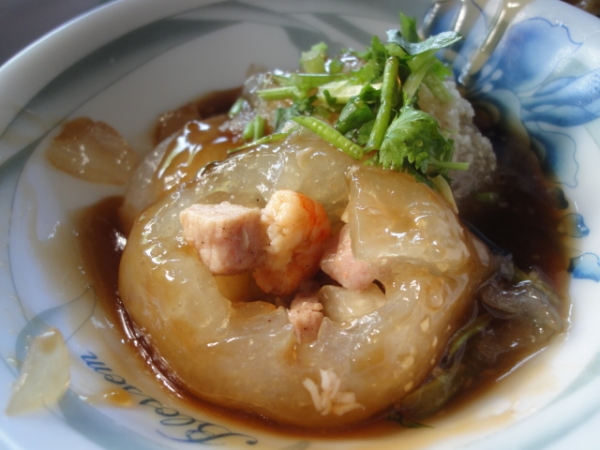 (美食 屏東) 72年東港正宗肉丸 ~ 第二市場超便宜銅板小吃