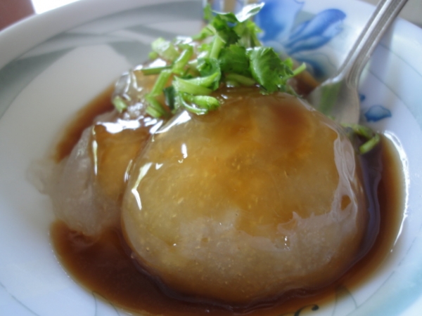 (美食 屏東) 72年東港正宗肉丸 ~ 第二市場超便宜銅板小吃