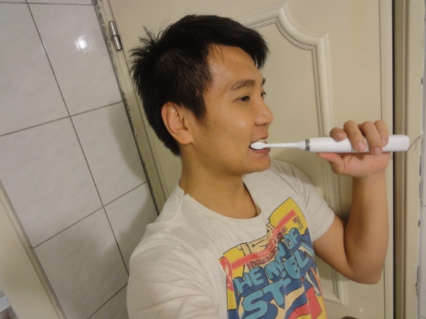 (生活) Philips Sonicare 飛利浦音波震動牙刷 & 空氣動能牙線機