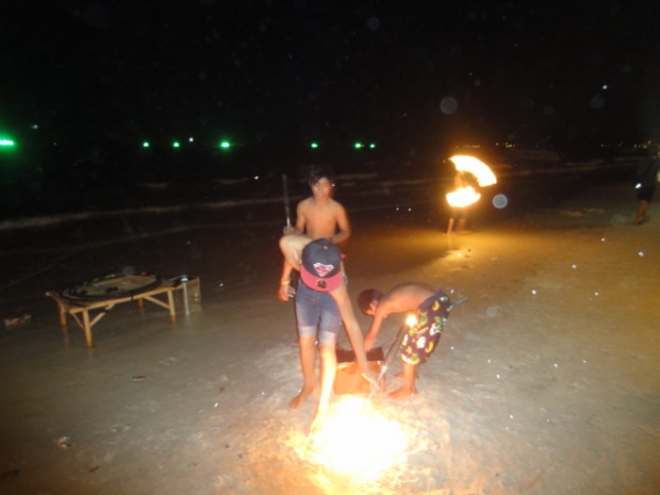 (旅遊 泰國 沙美島) FIRESHOW~ 沙美島"必看"火把秀