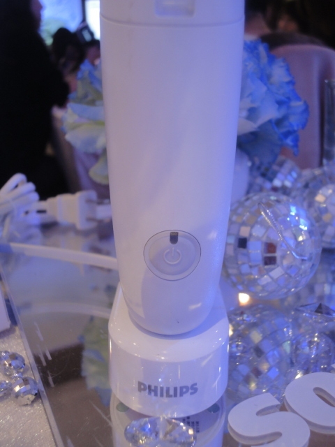(生活) Philips Sonicare 飛利浦音波震動牙刷 & 空氣動能牙線機