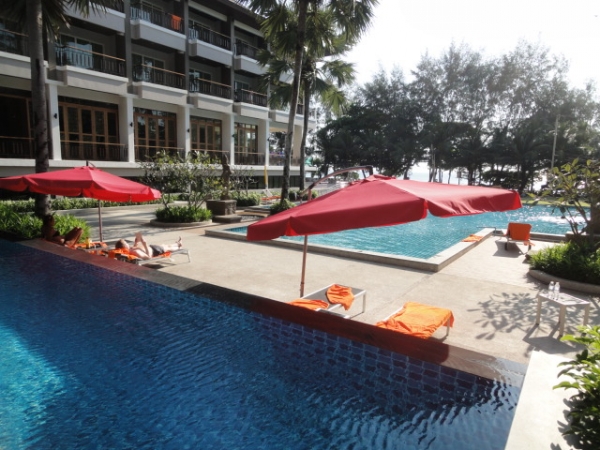 (住宿 泰國 芭堤雅) Welcome World Beach Resort & Spa (泳池海灘篇)