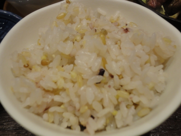 (美食 台北車站) 炭燒牛舌TAN (乾杯系列) ~ 必吃帥哥主廚炭火現烤牛肉