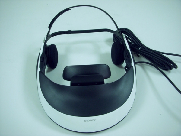 (3C開箱文)SONY HMZ-T1~3D 頭戴式電影院