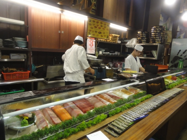 (美食 台南市) 夏林海鮮炭燒 ~ 好呷ㄟ半露天炭燒啤酒屋!