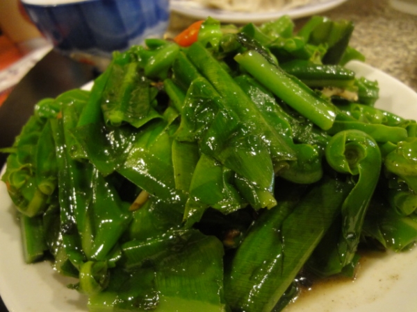 (美食 苗栗市) 老山東飯店 ~ 美味山東餃子令人難忘