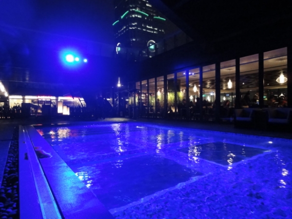 (美食 ~ 台北 市政府站) RAMA ~ 賞101信義區夜景泰式餐廳
