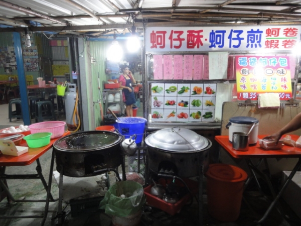 (美食 嘉義 東石) 東石阿春小吃 ~ 明星最愛蚵仔煎
