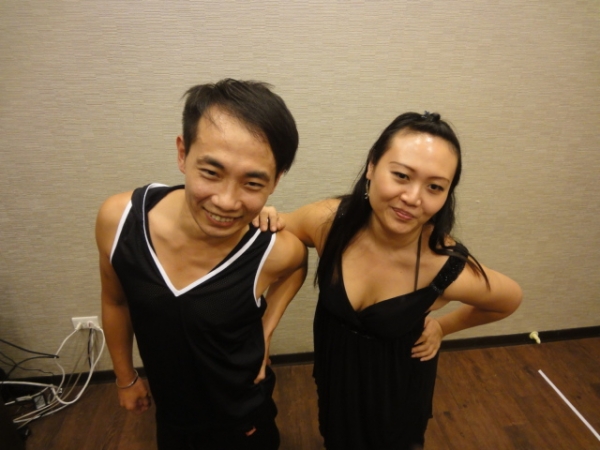 (生日快樂) 郭王子生日趴實況轉播 ~ 感謝眾家兄弟姐妹&好友的祝福~ I love you all ~