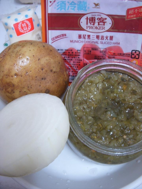 (做菜心得分享) 超簡單 ~ 5分鐘就學會! 像冰淇淋一樣的"馬鈴薯沙拉"