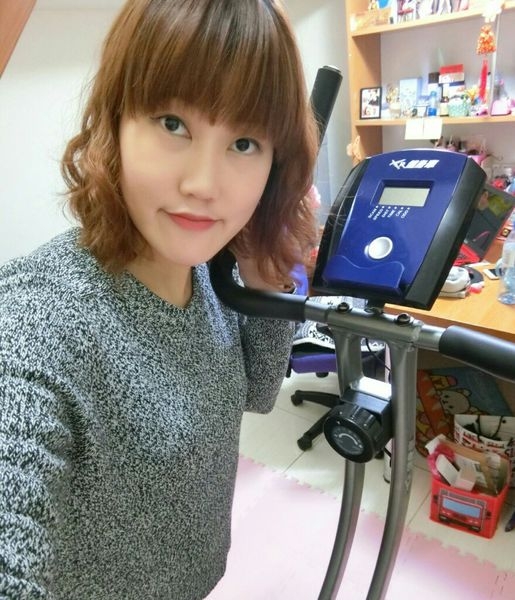 好吉康XR-SPIN競速飛輪健身車可站飛輪車,收折健身車在家運動完全不佔空間~