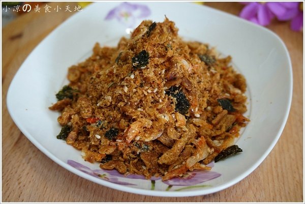 『宅配美食』東港味益海苔芝麻鮪魚鬆&花殼脆鬆─專制stanley的挑嘴
