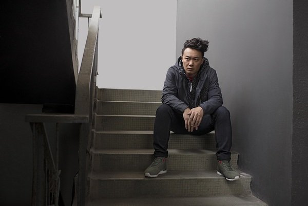 adidas Originals 軍裝探險系列打造酷味風格 陳奕迅帥氣演繹最新系列