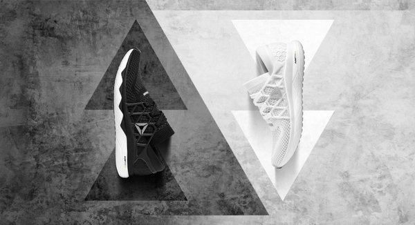 Reebok Floatride輕量緩震長跑鞋 立即體驗超輕感太空鞋科技 黑白酷炫新色強勢抵台