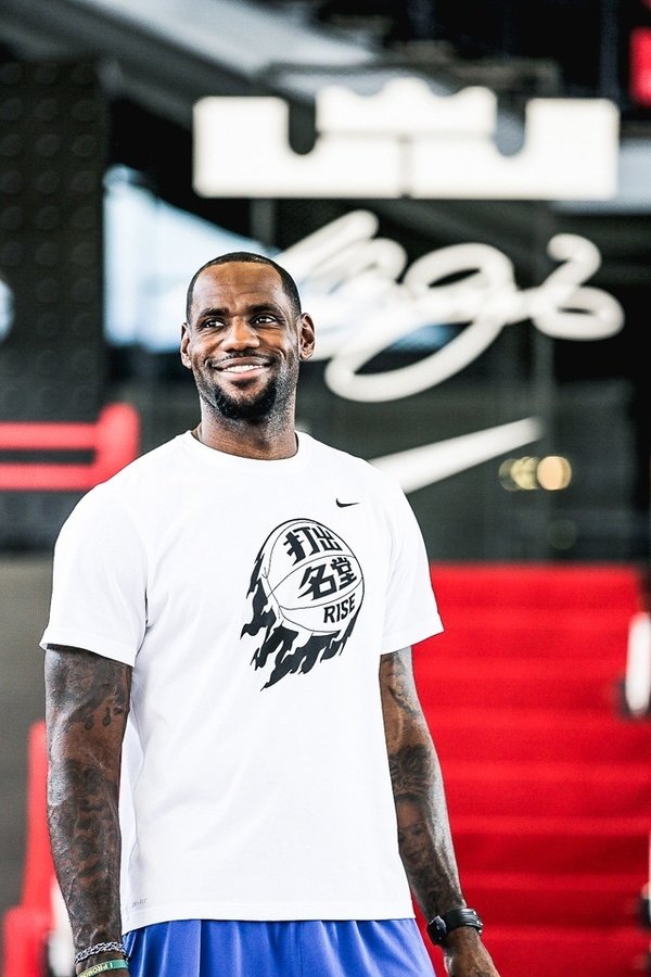 NIKE “打出名堂” 系列故事 LEBRON JAMES