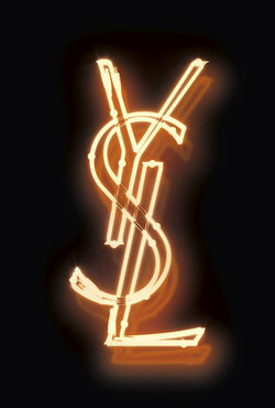 7月15日正式開賣! YSL【恆久完美無瑕粉底】