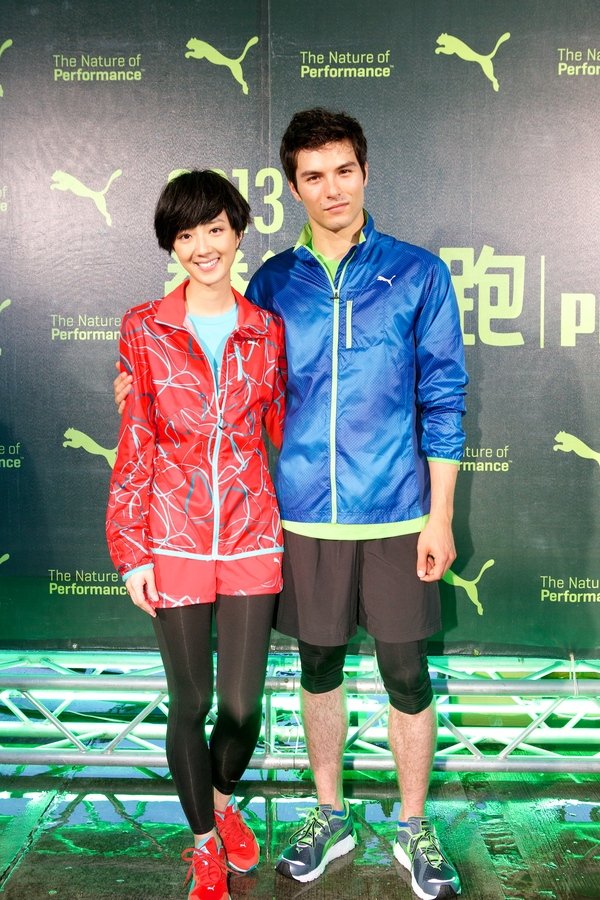 puma 萤光夜跑 七度引爆都会夜晚 凤小岳首次挑战体能极限 与桂纶镁