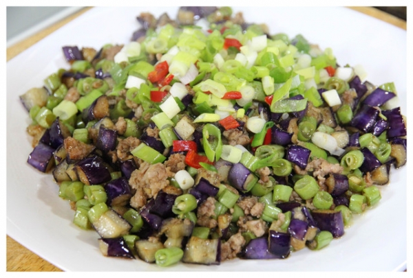 【ZAWA歐廚寶鈦讚鍋做料理】超下飯!茄香四季豆