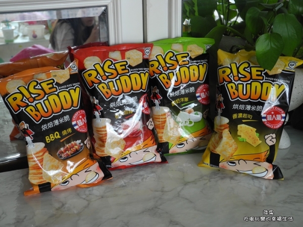 來自泰國的超人氣美味!RISE BUDDY 米趣巴迪 烘焙薄米脆