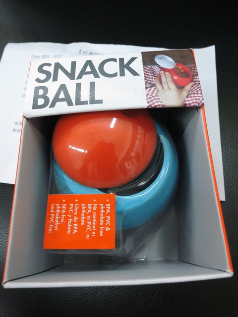 【育兒好物】儲存零食的好夥伴-Boon Snack Ball 零食罐