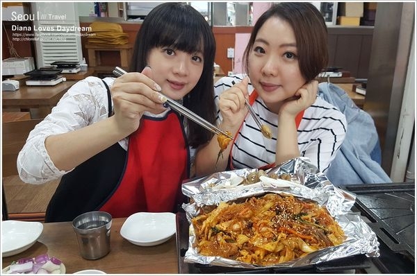 韓國 ▍首爾必吃美食--黃鶴洞大腸料理胡同 ♥英美家烤腸♥ 韓劇裡的宵夜好選擇