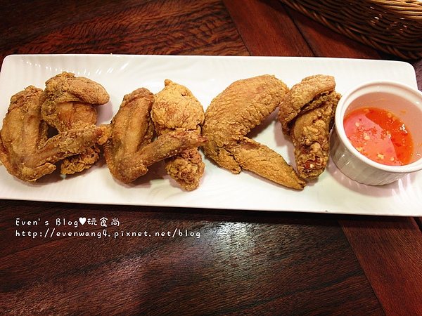 SAM_2365_副本 【食記】薄多義Bite 2 eat-高人氣美味平價義式料理市府也有店耶♥