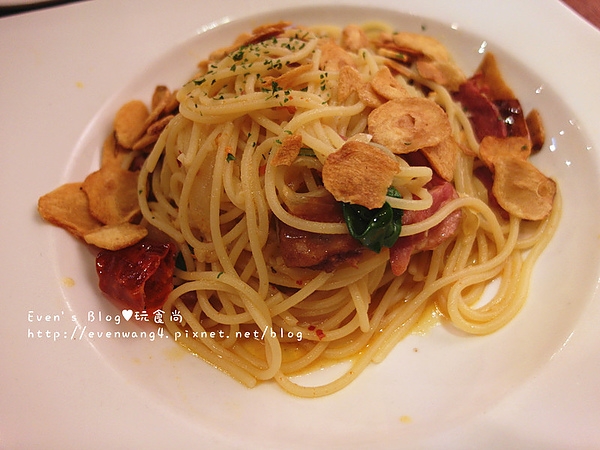 SAM_2373_副本 【食記】薄多義Bite 2 eat-高人氣美味平價義式料理市府也有店耶♥