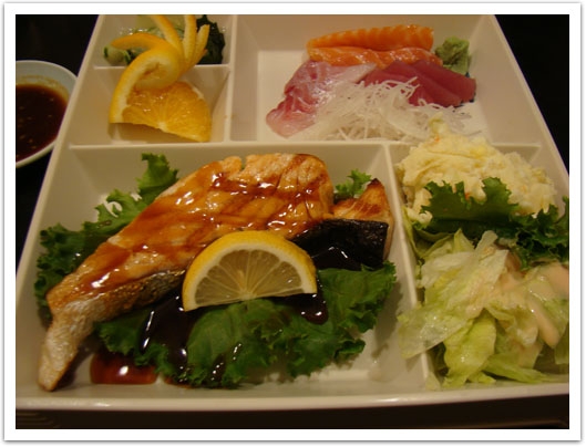 <LA>Restaurant Komasa