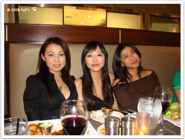 <LA>Girl's Night Out @ The Vault